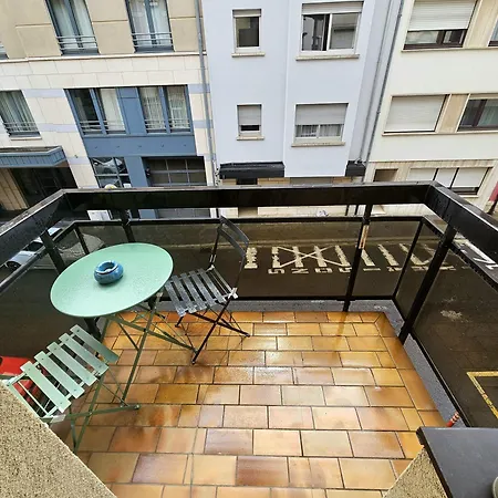 Sweet-glacis, Centre Ville, Proche Tramway Et Parking
